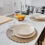 Appartement Design Batignolles Lignes 13 & 14 *